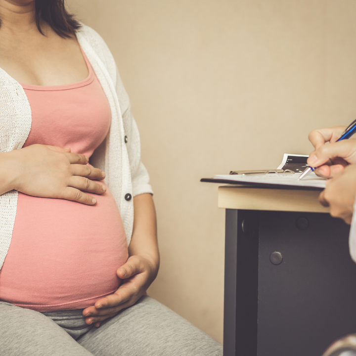 Comprendre les nausées chez la femme enceinte