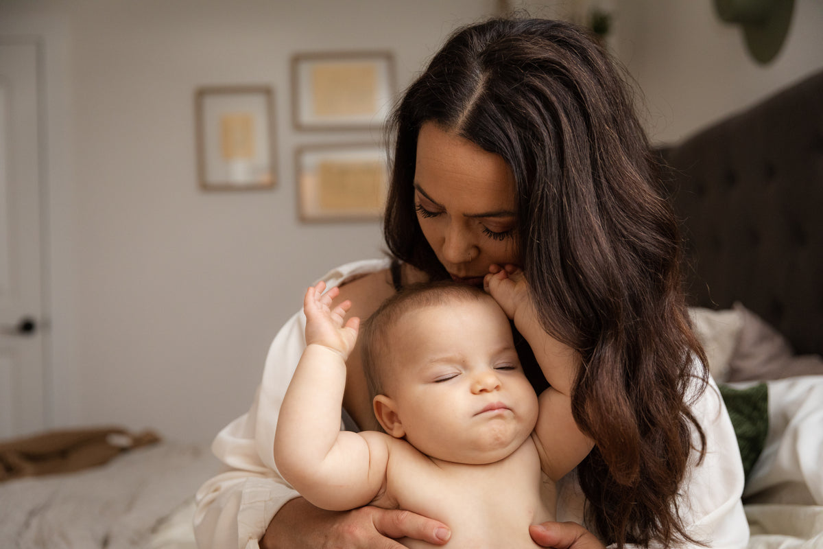 Santé-mentale-et-émotionnelle-des-mamans-un-pilier-du-bien-être-maternel lansinoh-fr